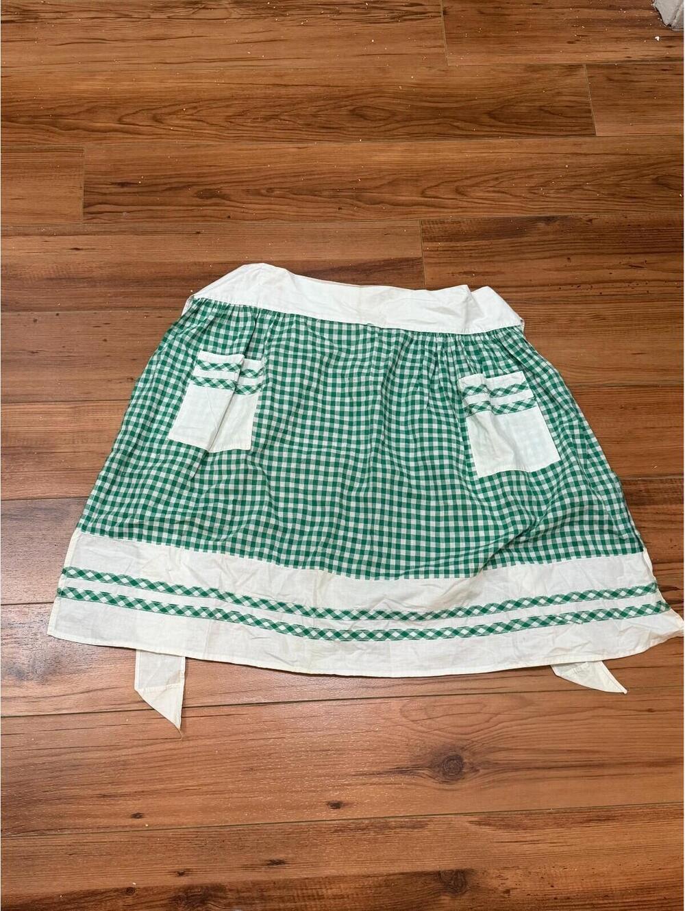 Handmade Green Gingham Cotton Apron Adjustable Waist Tie One Size